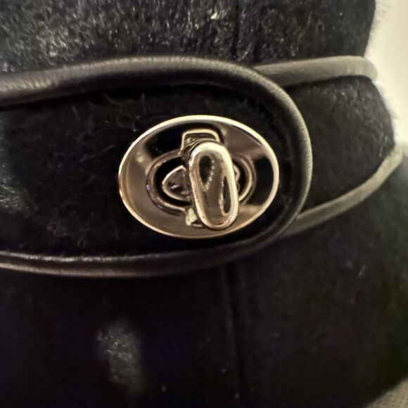Coach Wool Blend Bucket Hat Black W/Gold Button Size Small P/S EUC - Picture 4 of 7